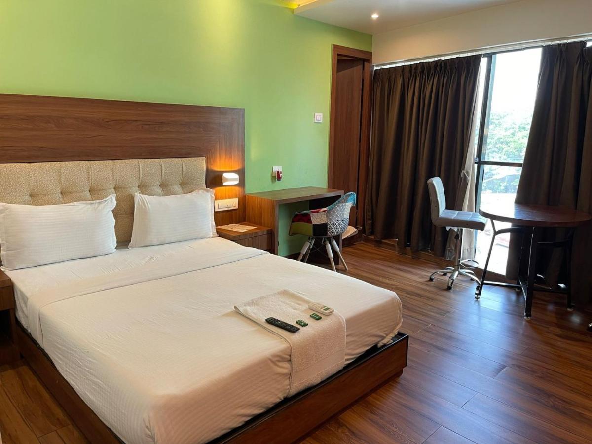 Hotel Byaris International By Bizzgrow Hotels มุมไบ ภายนอก รูปภาพ