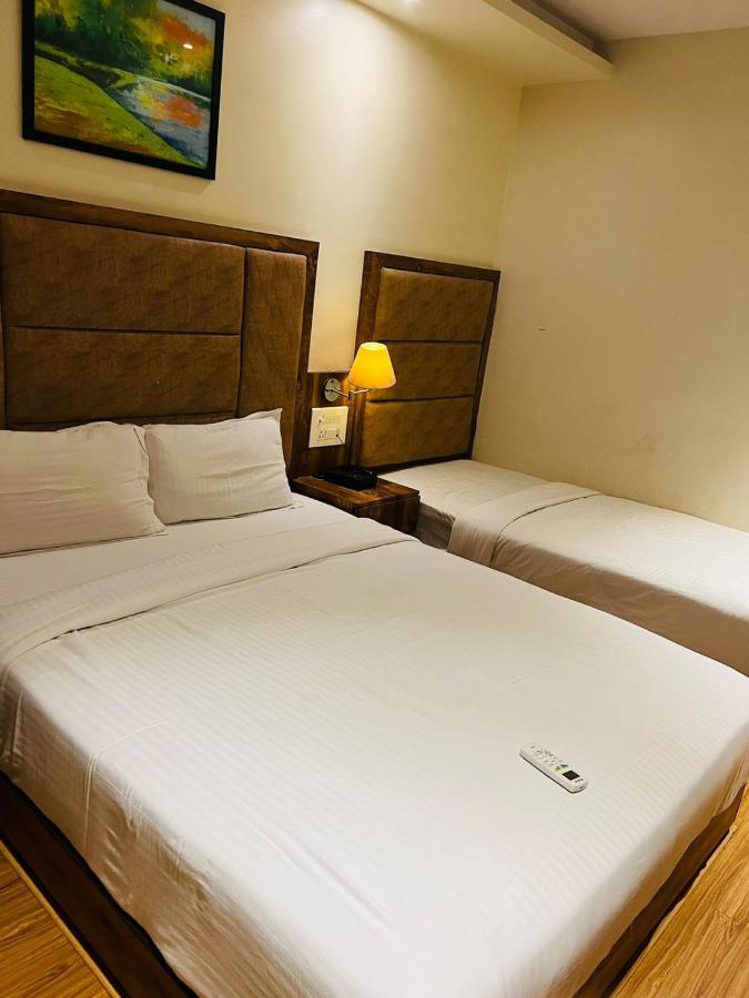 Hotel Byaris International By Bizzgrow Hotels มุมไบ ภายนอก รูปภาพ
